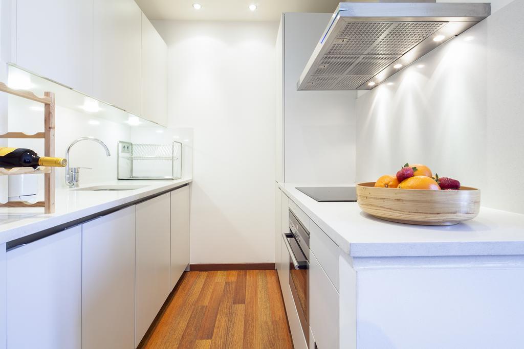 Inside Mercat Apartment Barcelona