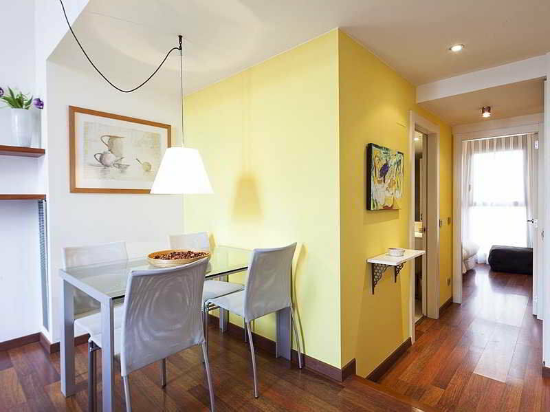 Inside Mercat Apartment *