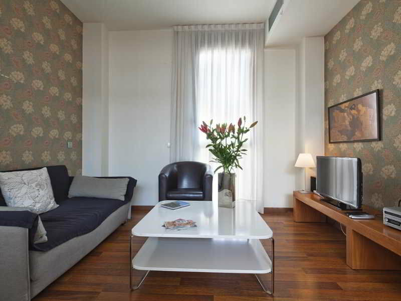 Inside Mercat Apartment